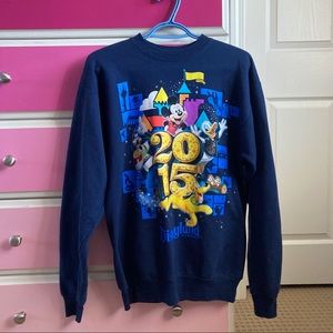 Disneyland 2015 navy sweatshirt